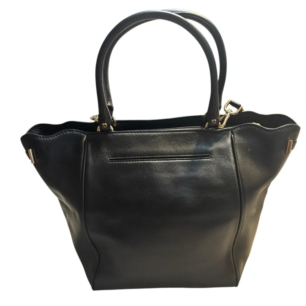NWT Michael Kors Amelia Tote Black Luxe Leather Medium Top-Zip Crossbody FLAWED